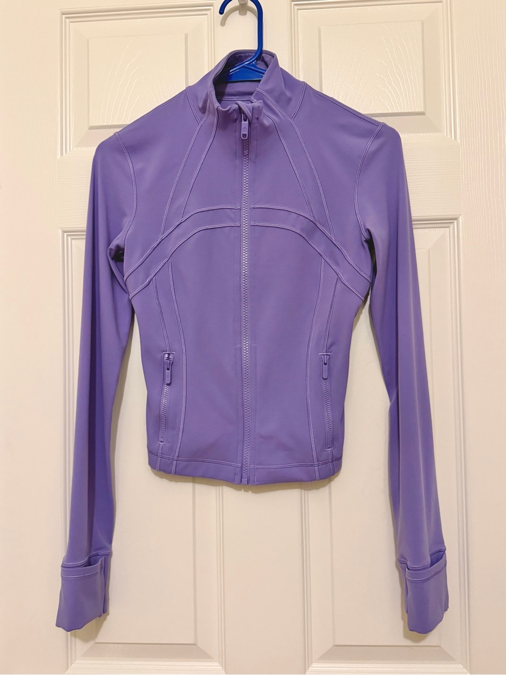 Lululemon Cropped Define - Dark Lavender
